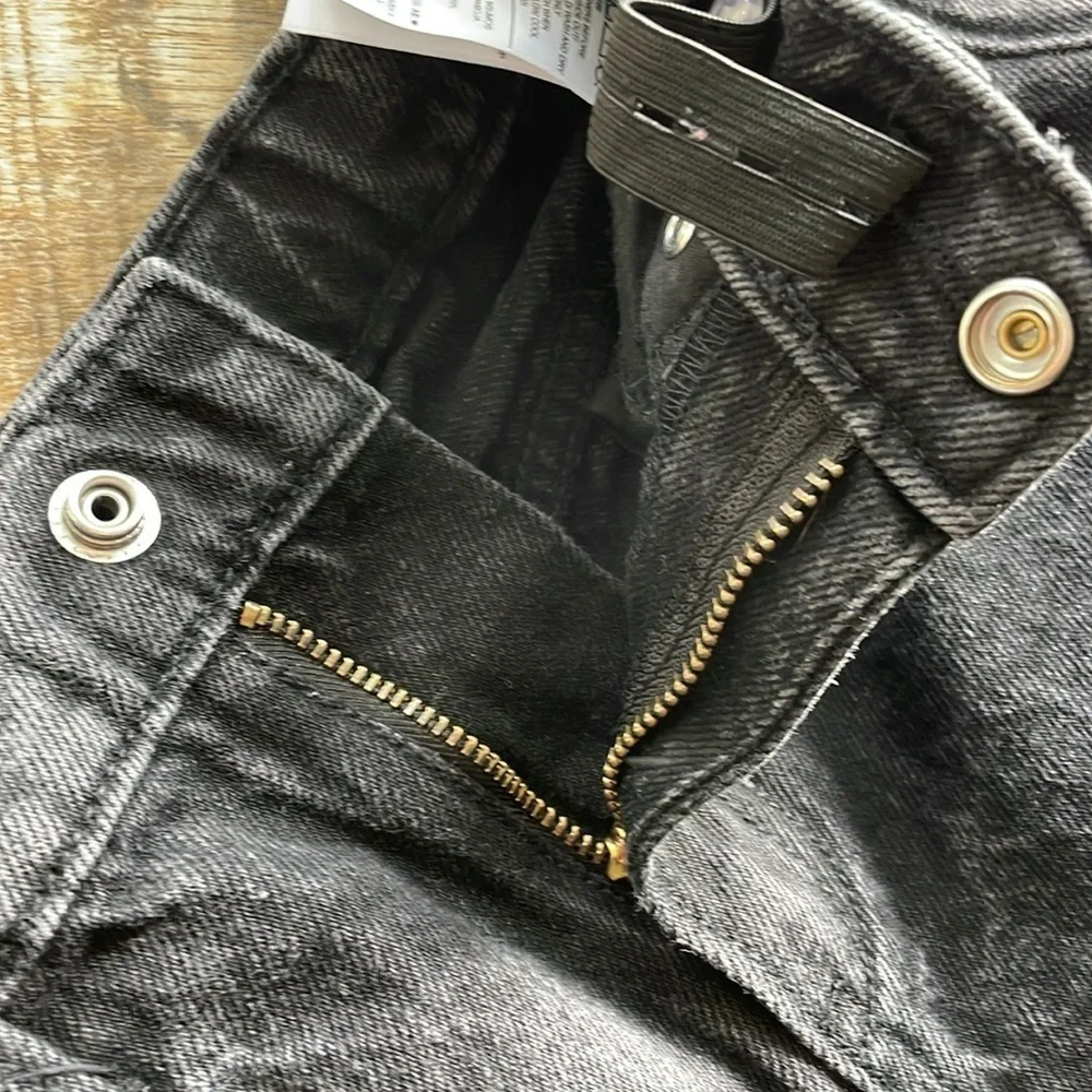 Old Navy slouchy straight jeans size 7